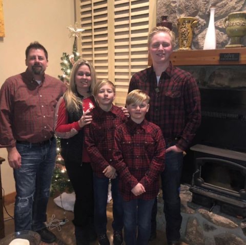 Meet your Posher, Dana